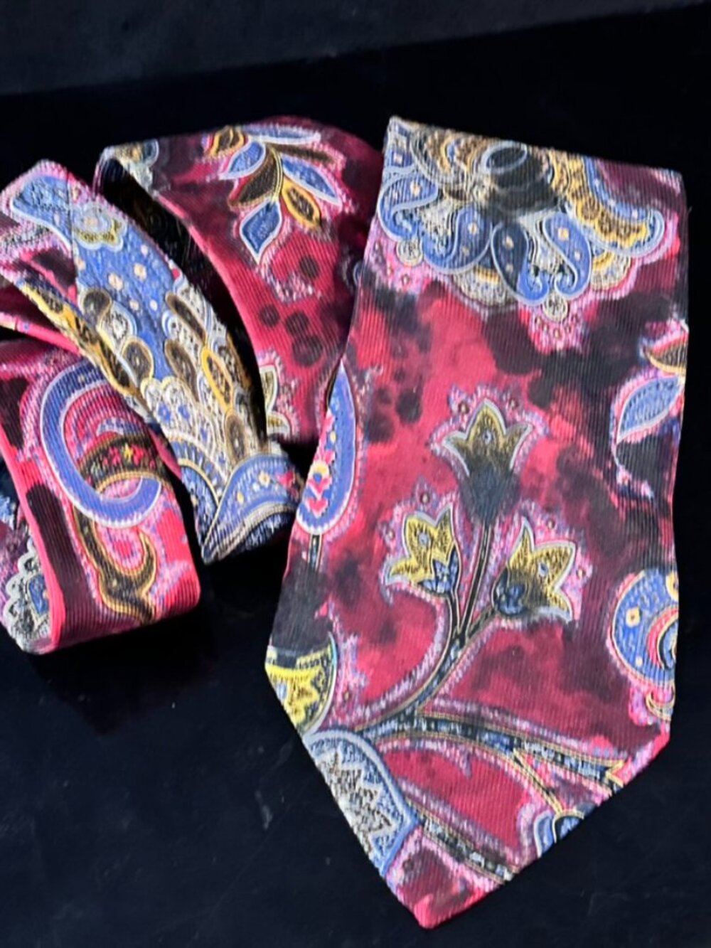Ermenegildo Zegna Paisley Upcyled Silk Tie Necktie Painted Red Black Blue Pink